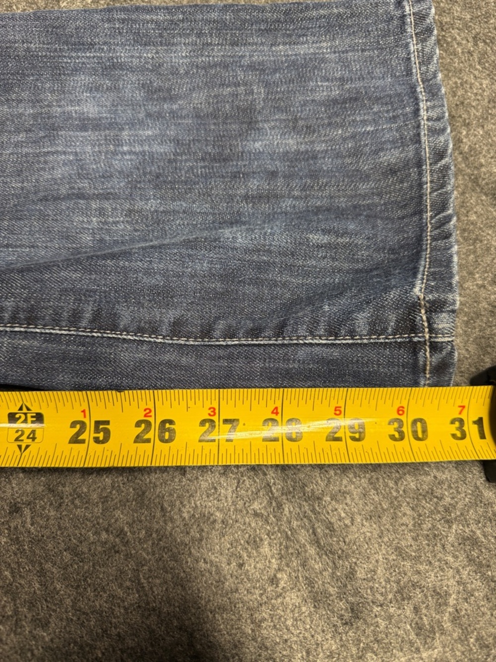 Citizens Of Humanity Light Wash Flare Jeans - Picture 10 of 12